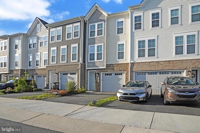 Building Photo - 14470 Nebbiolo Dr