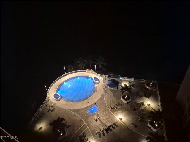 Building Photo - 2743 First St