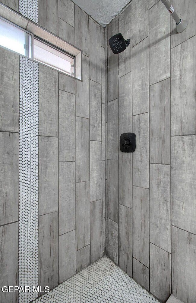 Building Photo - 1844 Jack Nicklaus Dr