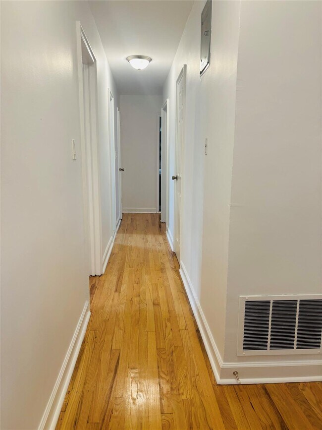 Building Photo - 2763 Fish Ave