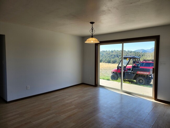 Building Photo - Mancos 2 bedroom on acreage