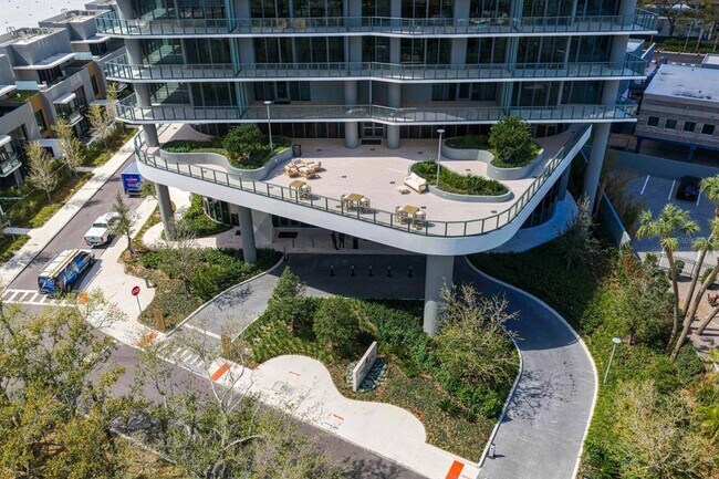 Building Photo - 3015 S Ysabella Ave