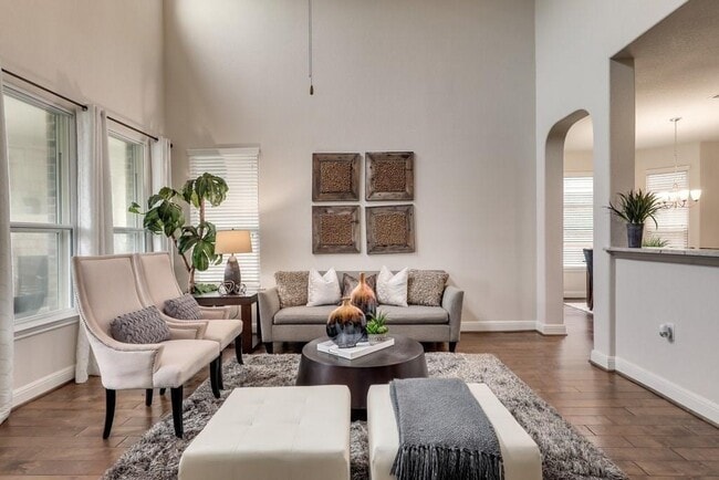 Building Photo - 10825 Ballard Path