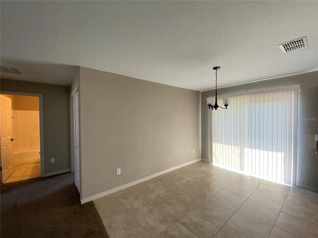 Building Photo - 16618 SW 31st Cir