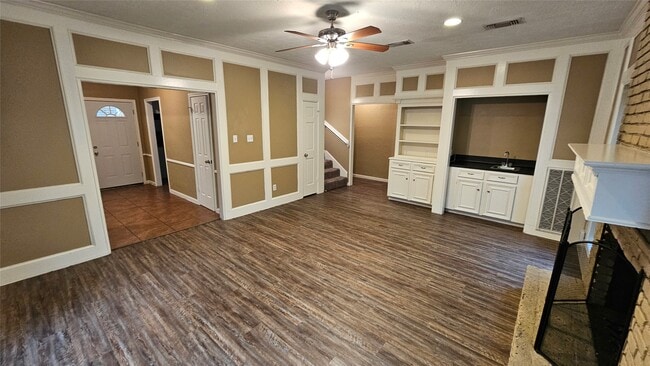 Building Photo - 14734 Treborway Dr