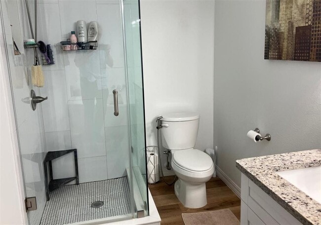 Building Photo - 2101 Queensboro Ave S