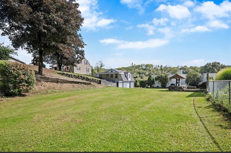 Building Photo - 1080A Saxonburg Blvd