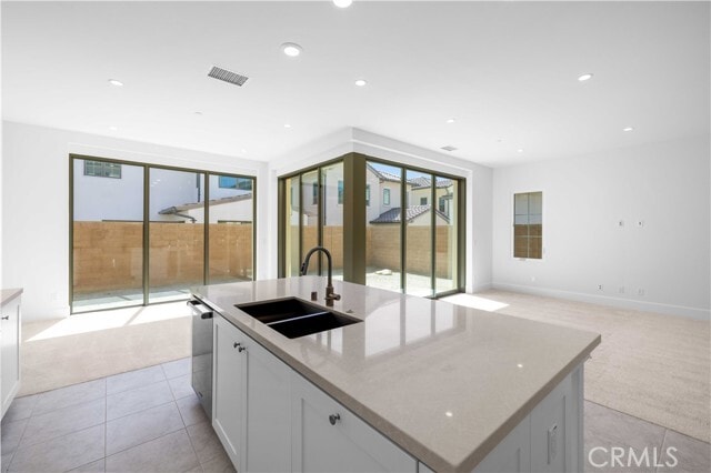 Building Photo - 220 Fiore