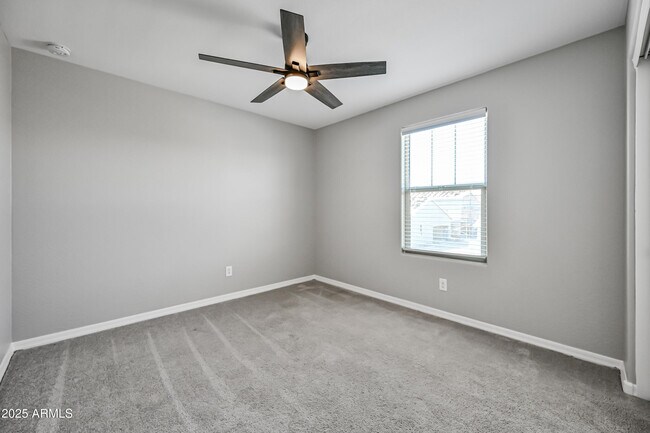 Building Photo - 3817 N 100th Dr