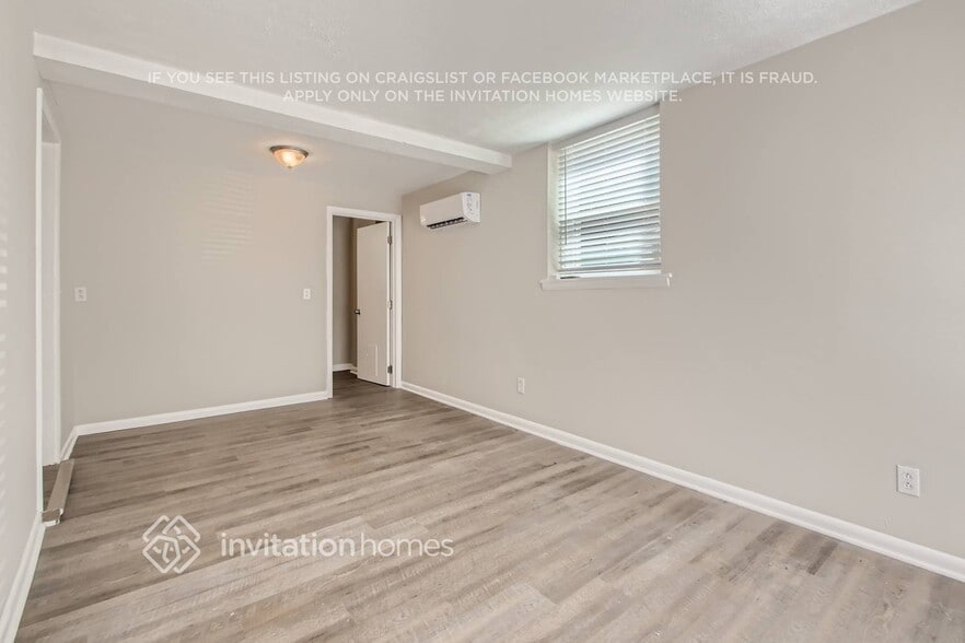 Building Photo - 7944 Stallion Dr