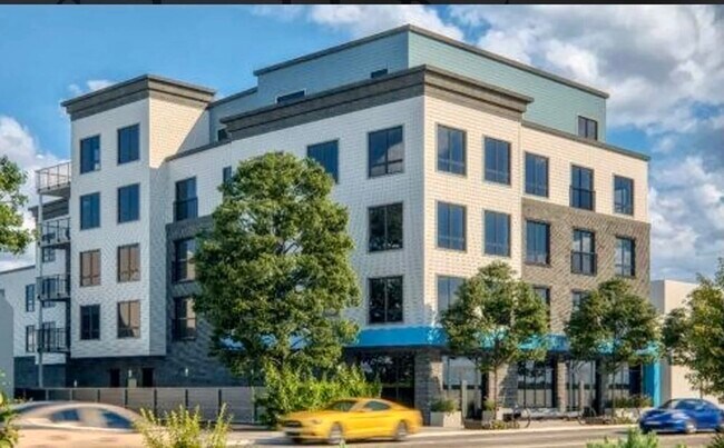 Building Photo - 214 Market St