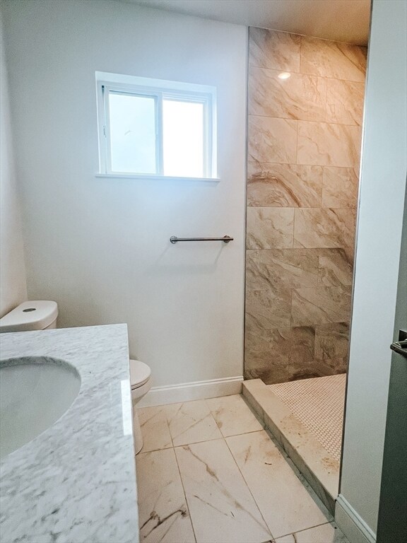 Building Photo - 595 Main St