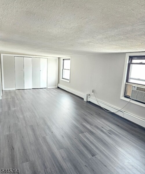Building Photo - 127 Lake Hiawatha Blvd