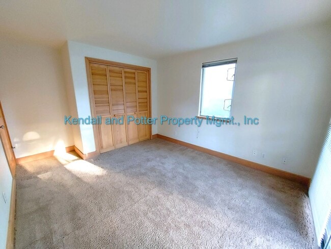 Building Photo - Unique Yacht Harbor 3bed/2bath Home with S...