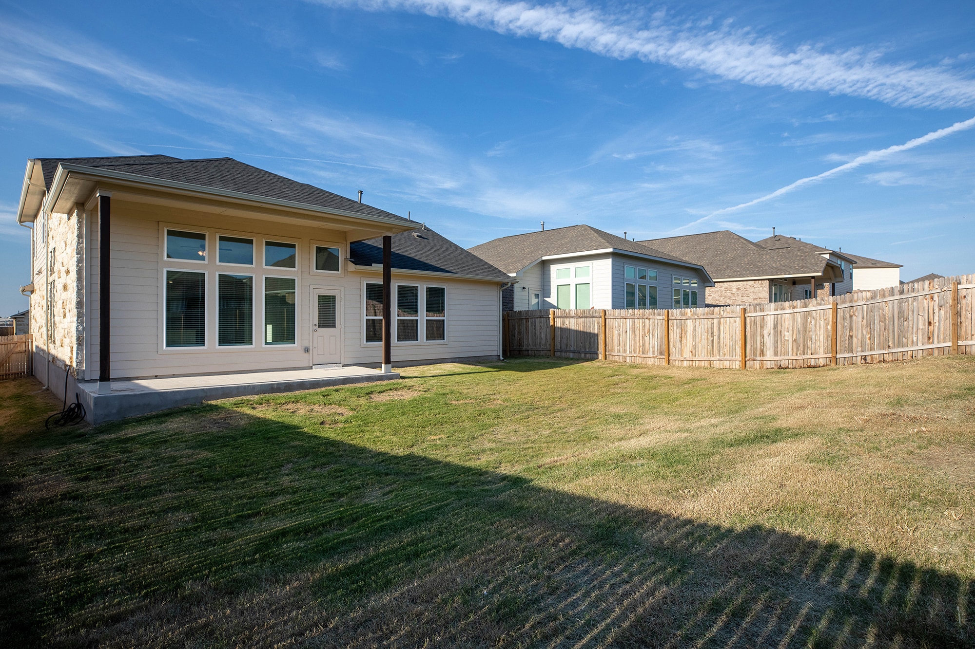 Building Photo - 5552 Bellissima Way