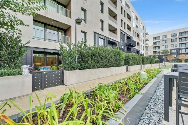 Building Photo - 4202 Rivington