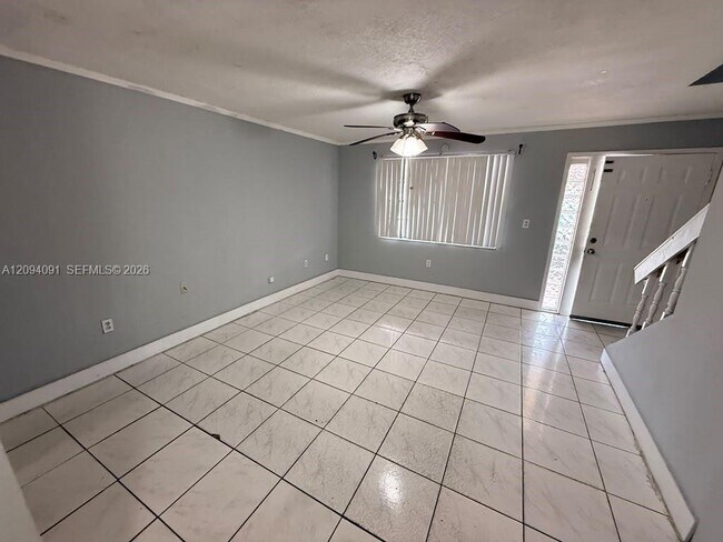 Building Photo - 633 W 68th St