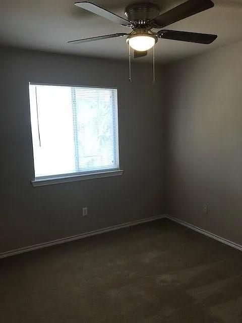 Building Photo - 902 Quartz Ct