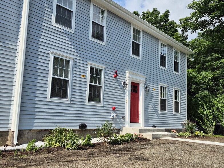 Building Photo - 16 Elmwood St
