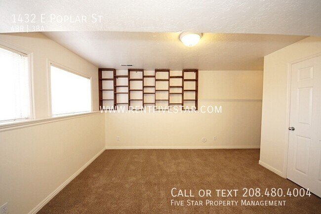 Building Photo - 1432 E Poplar St