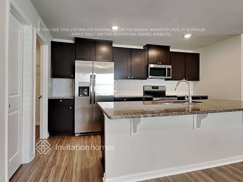 Building Photo - 7208 Olive Coast St