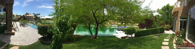 Building Photo - 8741 Newport Isle Ct