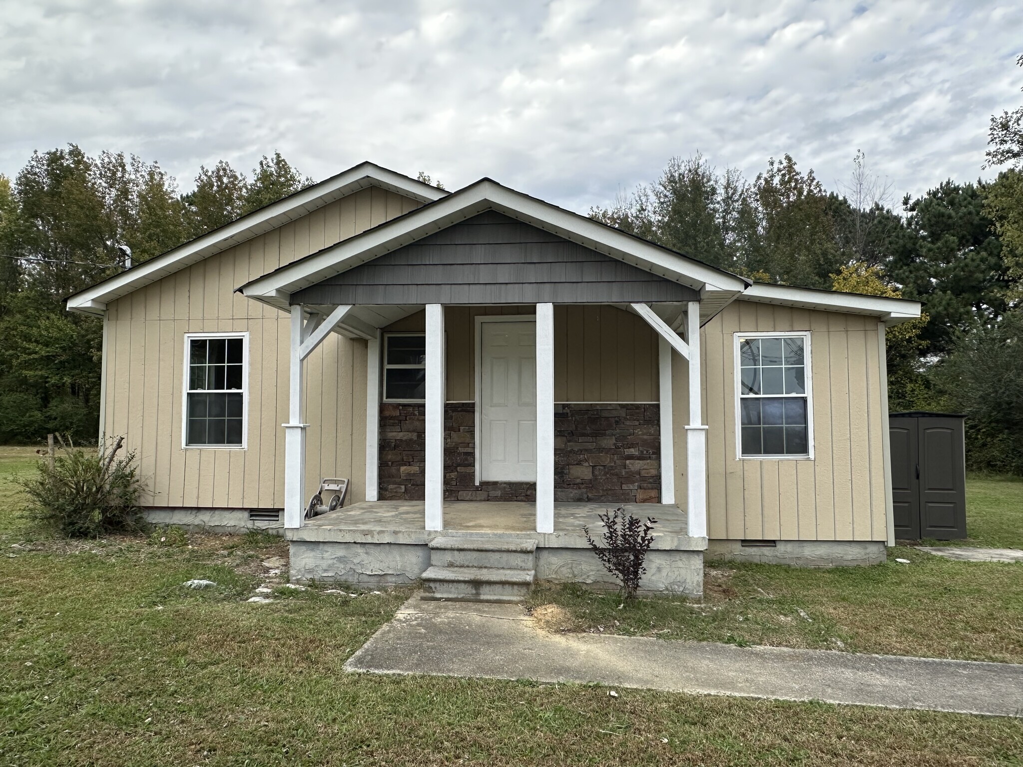 Building Photo - 3263 Charity Ln