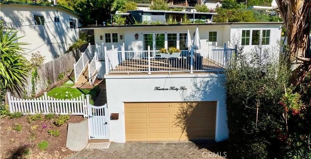 Building Photo - 1445 Bluebird Canyon Dr