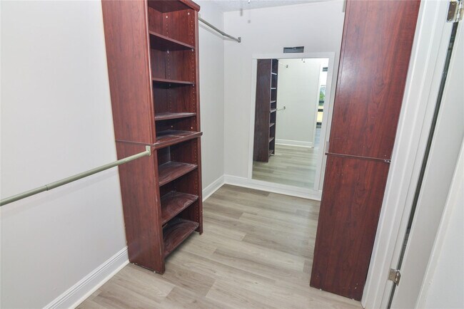 Building Photo - 1401 S Federal Hwy