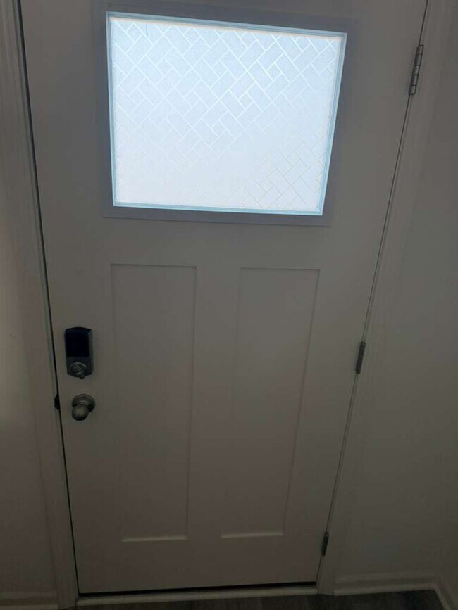 Building Photo - 2016 Yellowstone Blvd