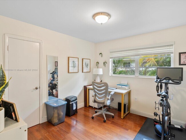 Building Photo - 6315 Cellini St