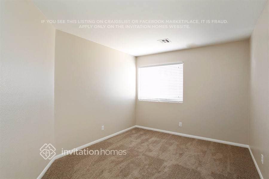 Building Photo - 8963 Hillsboro Creek Ct