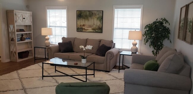 Building Photo - 224 Timberlane Rd