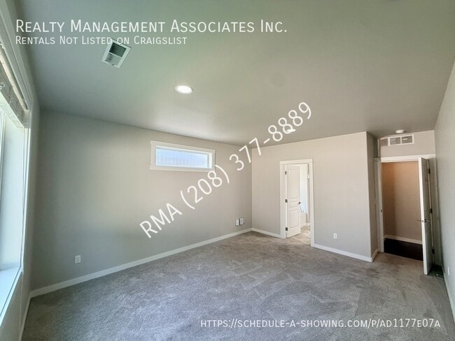 Building Photo - 3744 S Antler Ridge Ave