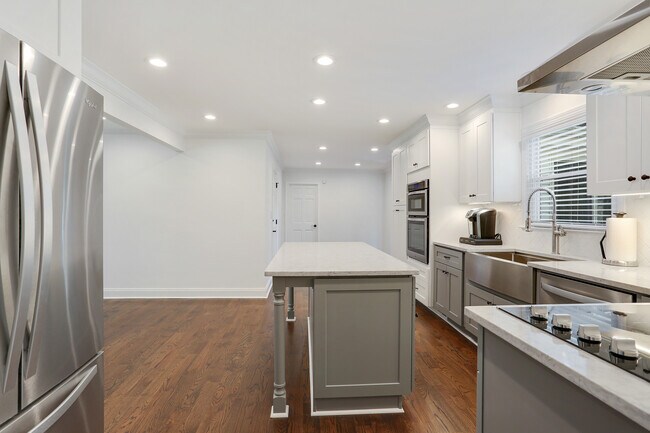 Building Photo - 6953 Ayers Ct NW