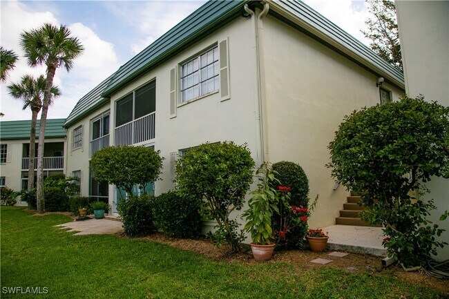 Building Photo - 217 Bobolink Way