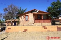 Building Photo - 2 Bedroom | 1 Bathroom — Bakersfield, CA 93305
