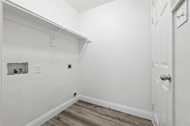 Building Photo - 8828 Chisholm Trail