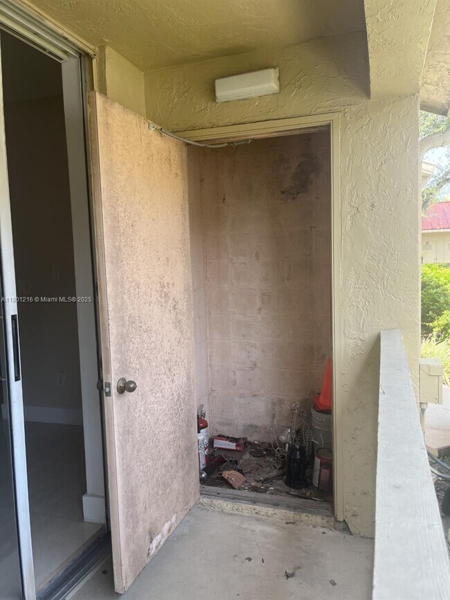 Building Photo - 18352 NW 68th Ave
