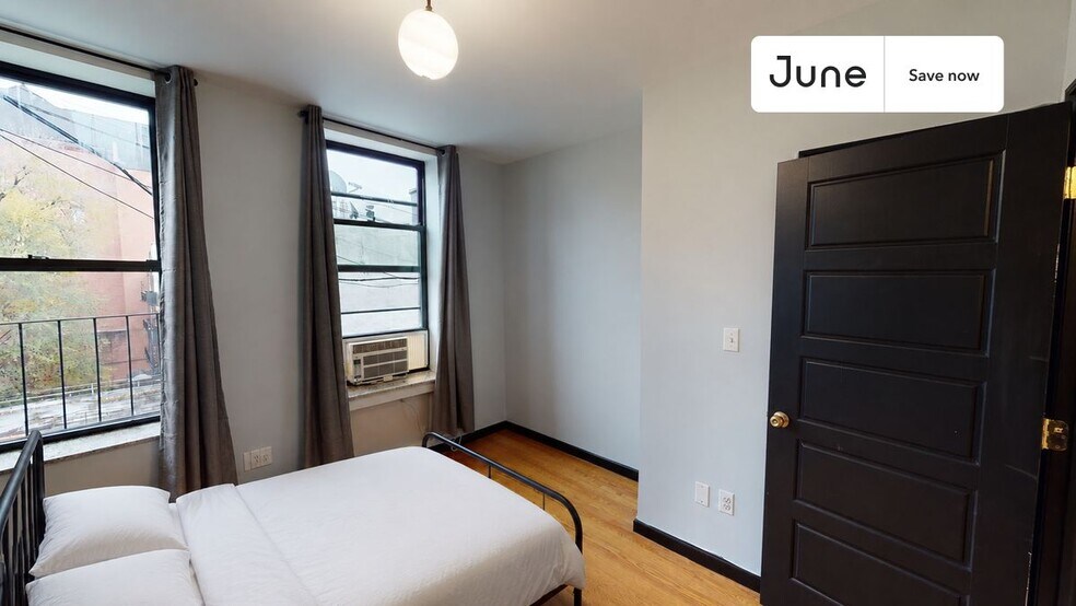 Building Photo - 2028 Second Avenue