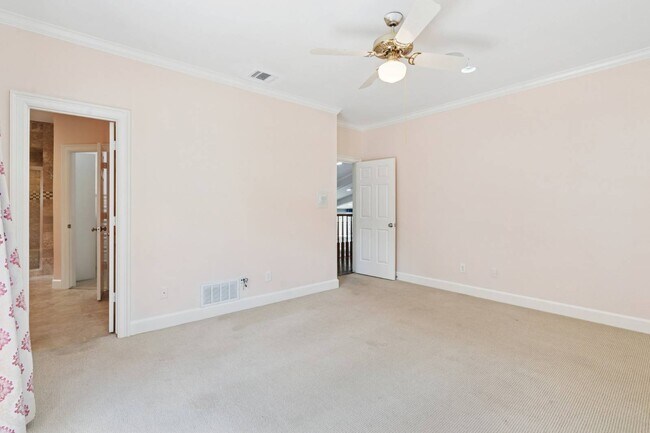 Building Photo - 1705 S Cottonwood Valley Cir