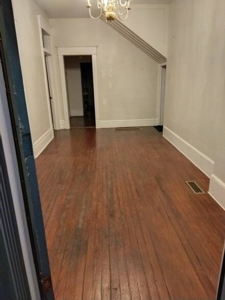 Building Photo - 515 Washington Avenue Southwest