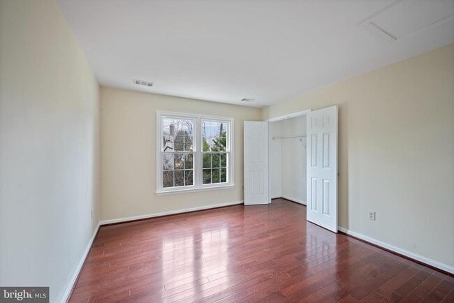 Building Photo - 1324 Pleasant Meadow Rd