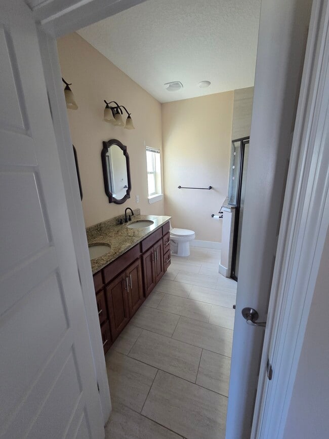 Building Photo - 3 Ramshorn Pl