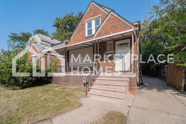 Building Photo - 20410 Hull St