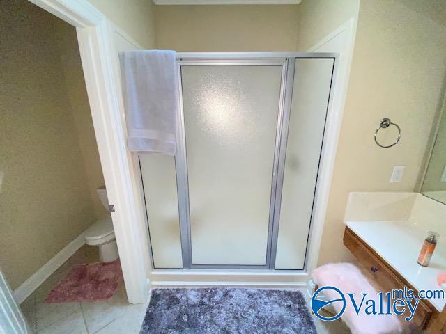 Building Photo - 275 Old Overton Dr