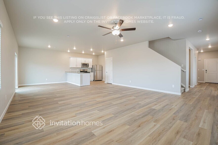 Building Photo - 7406 Green River Ave