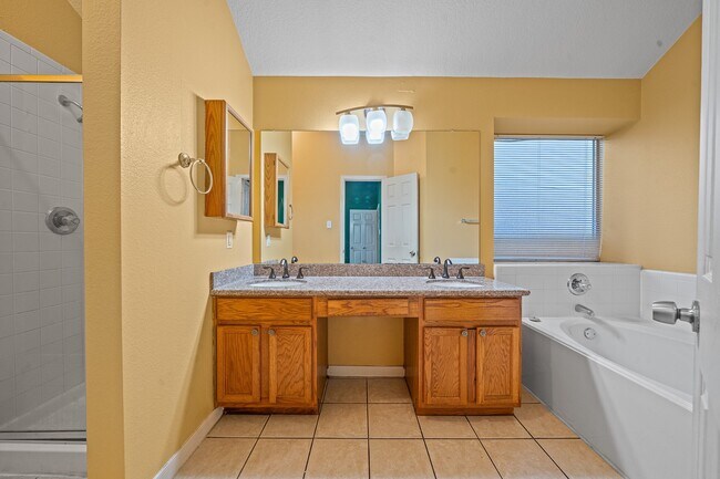 Building Photo - 6434 Bosley Ln