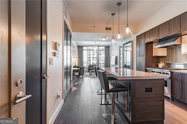 Building Photo - 1820 Peachtree St NW