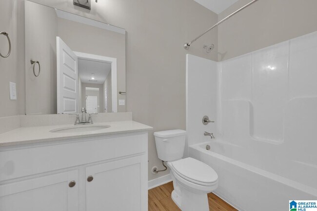 Building Photo - 615 Troubadour Ln